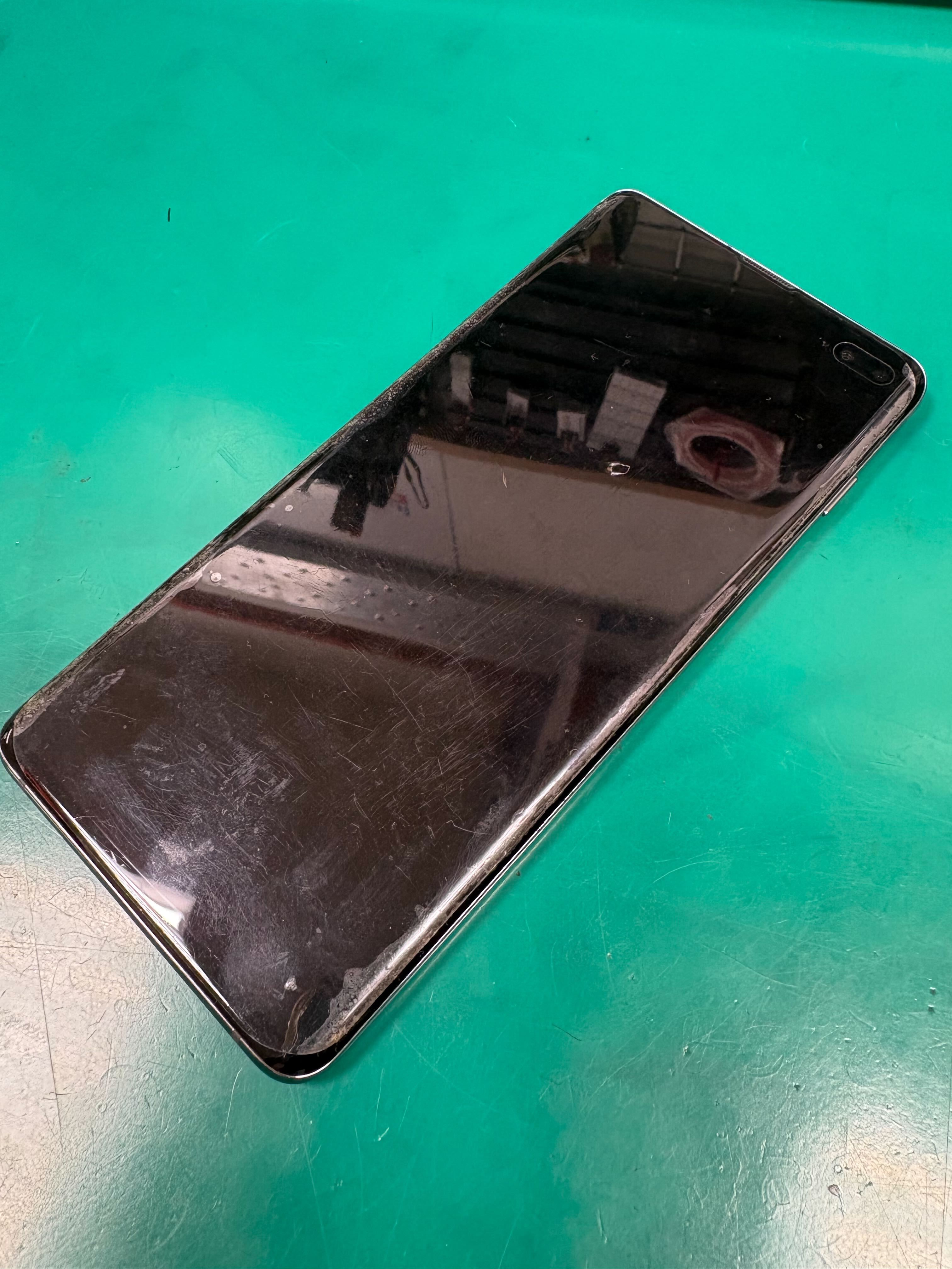 豊橋市】Galaxyを落として画面が真っ暗に…画面交換で復旧！【まちスマ